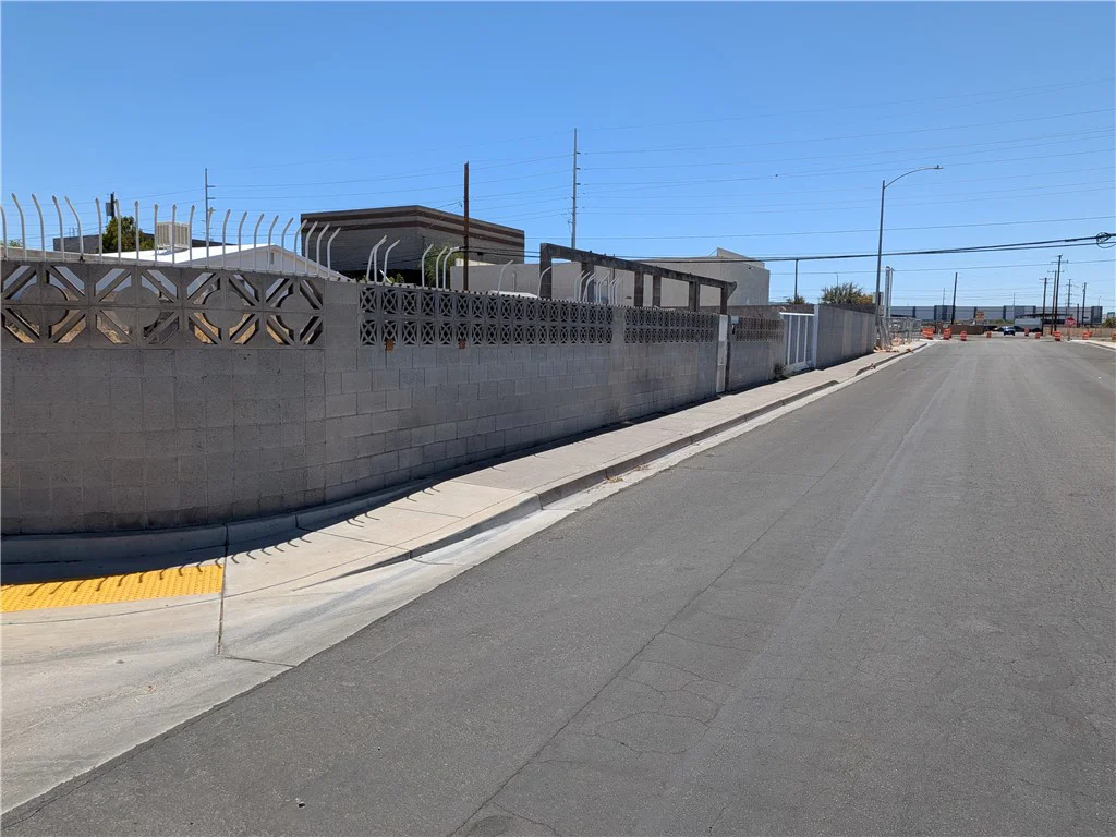 1337 Palm, Henderson, NV 89011