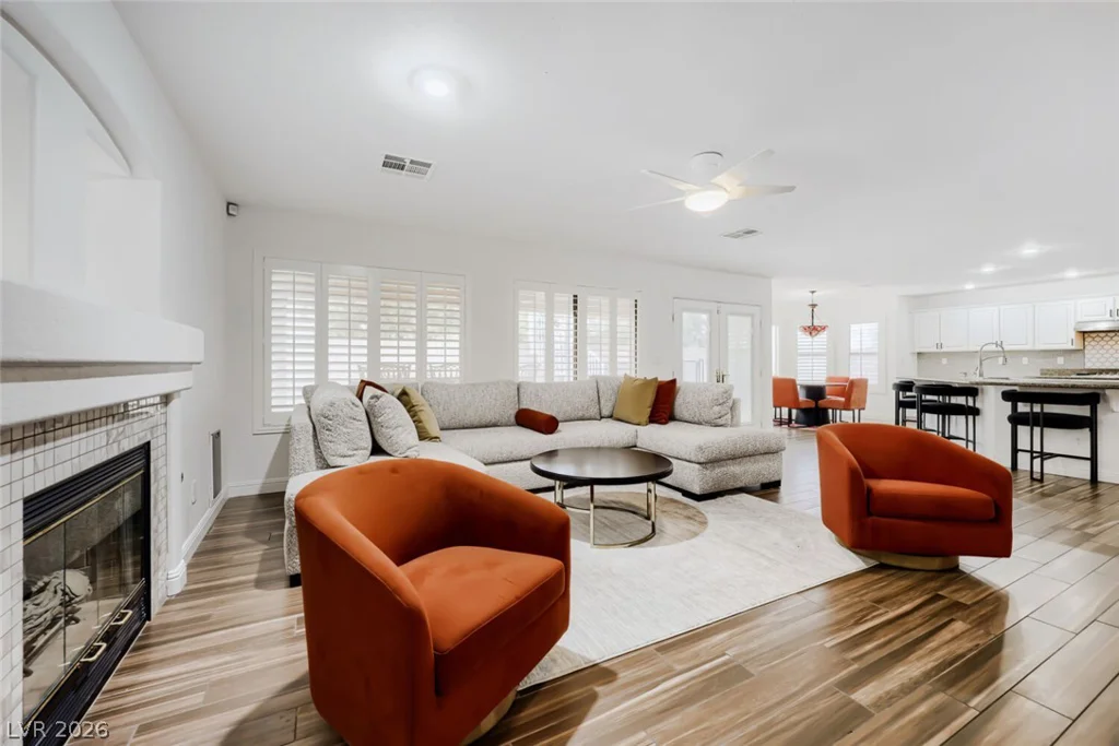 283 Grand Olympia, Henderson, NV 89012