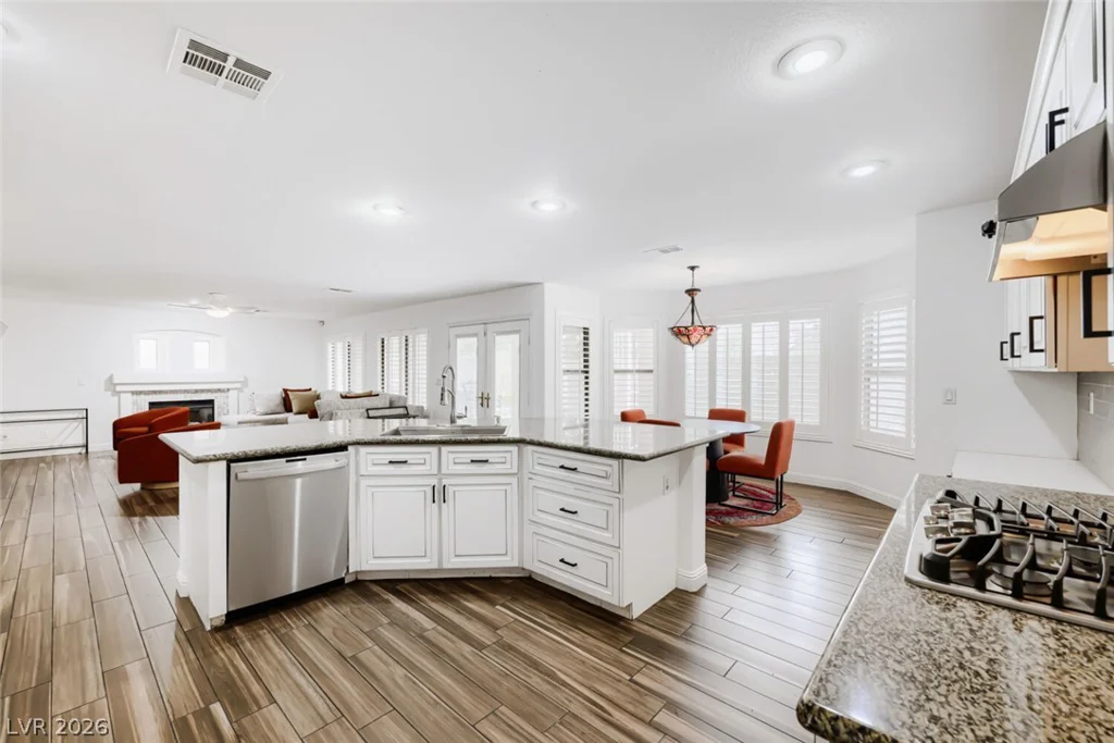 283 Grand Olympia, Henderson, NV 89012