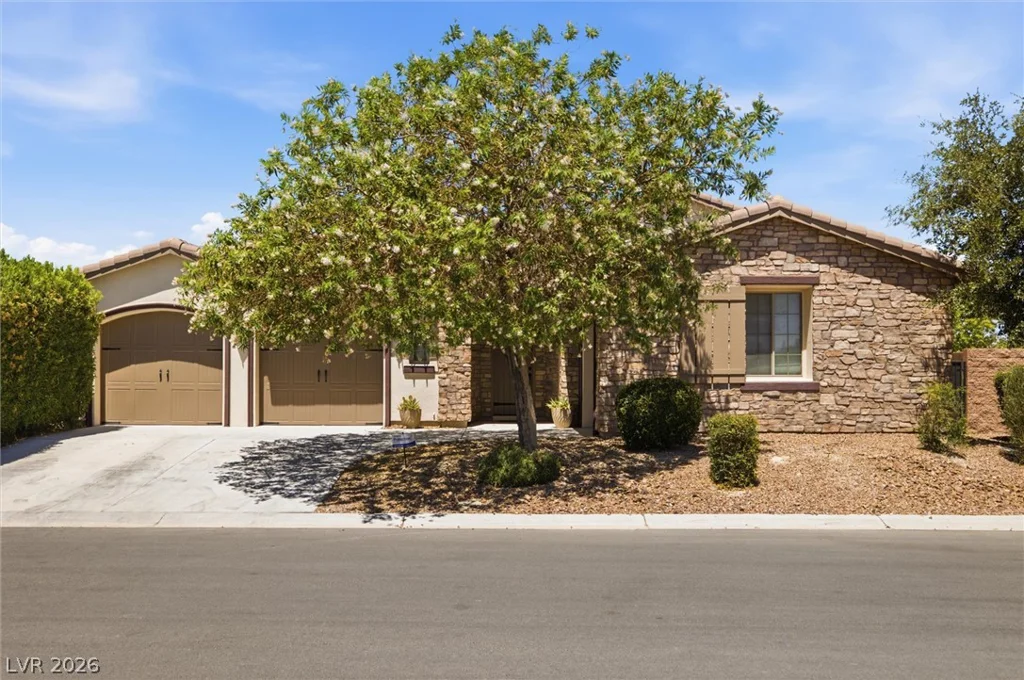 4384 Deliza, Pahrump, NV 89061