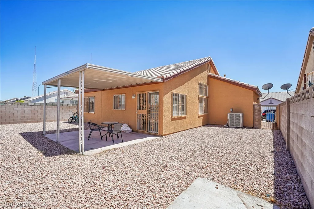 2824 Windstorm, Las Vegas, NV 89106