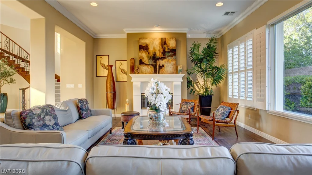 12070 Whitehills, Las Vegas, NV 89141