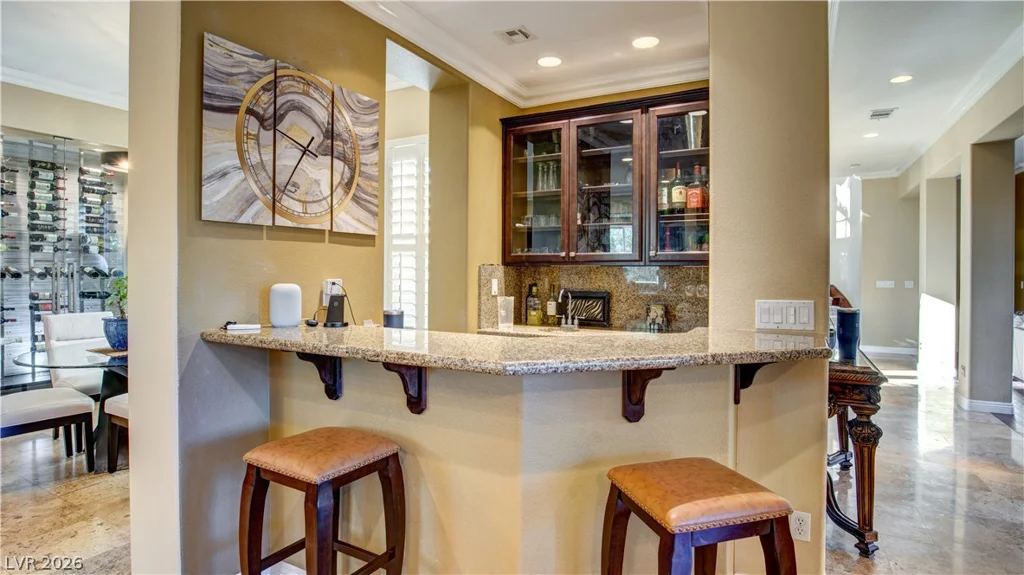 12070 Whitehills, Las Vegas, NV 89141