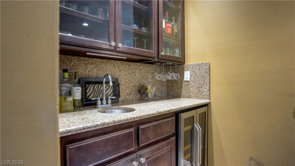 12070 Whitehills, Las Vegas, NV 89141