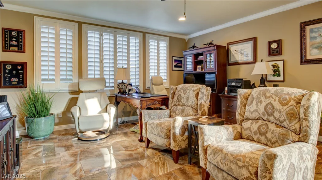 12070 Whitehills, Las Vegas, NV 89141
