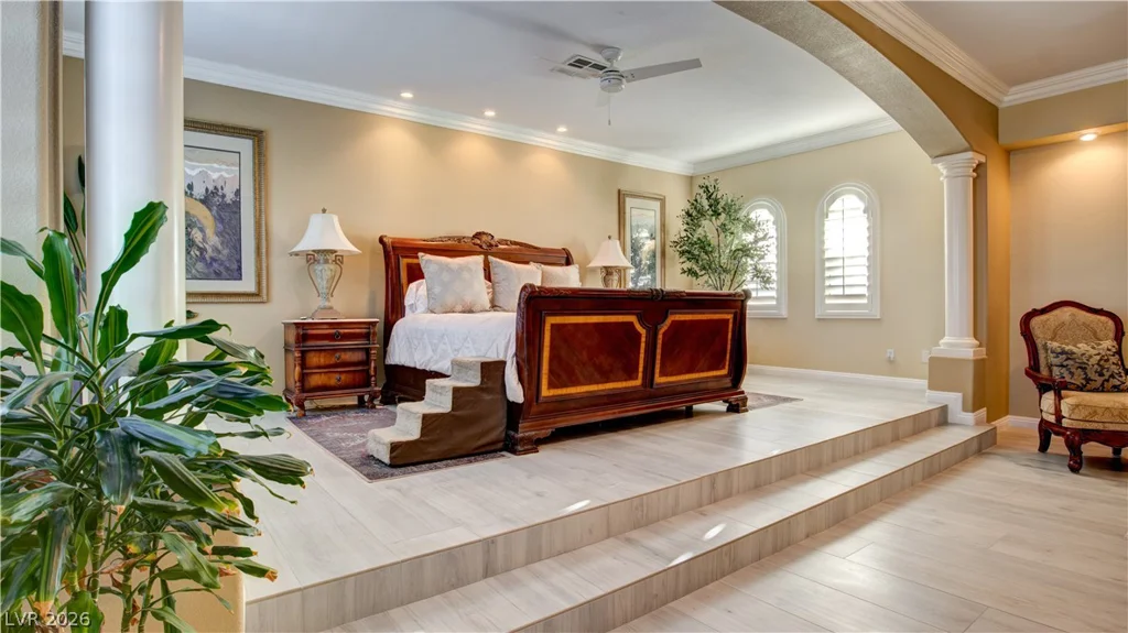 12070 Whitehills, Las Vegas, NV 89141
