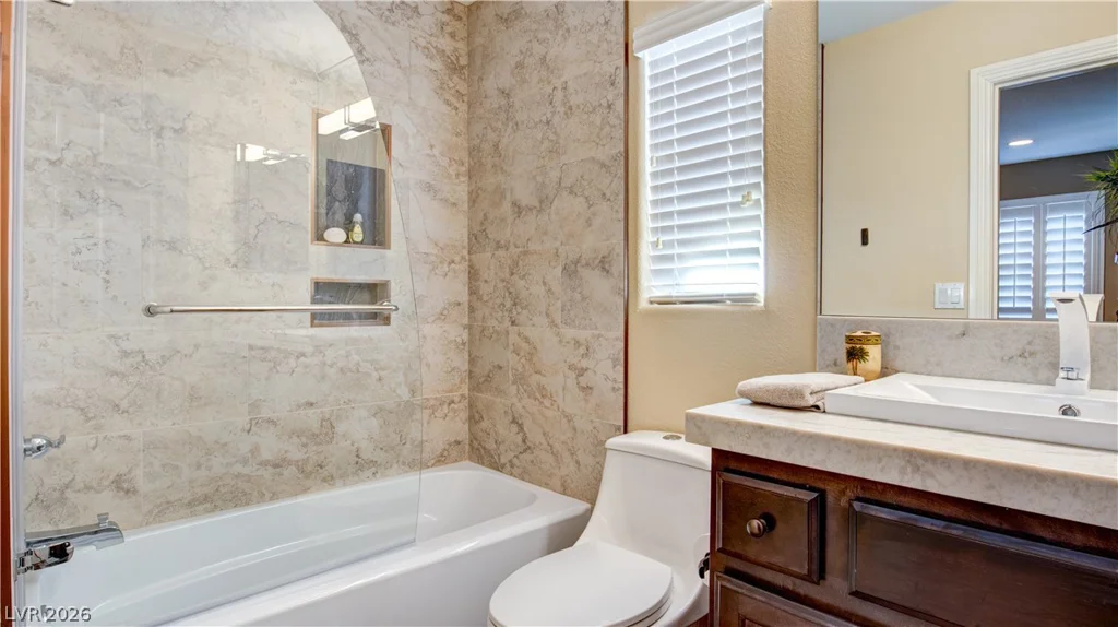 12070 Whitehills, Las Vegas, NV 89141