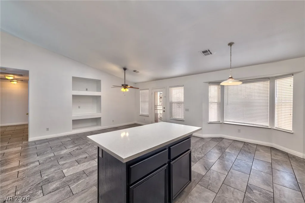 6102 Marvin, North Las Vegas, NV 89031
