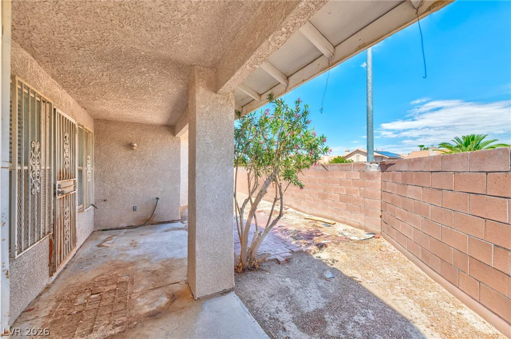 6102 Marvin, North Las Vegas, NV 89031