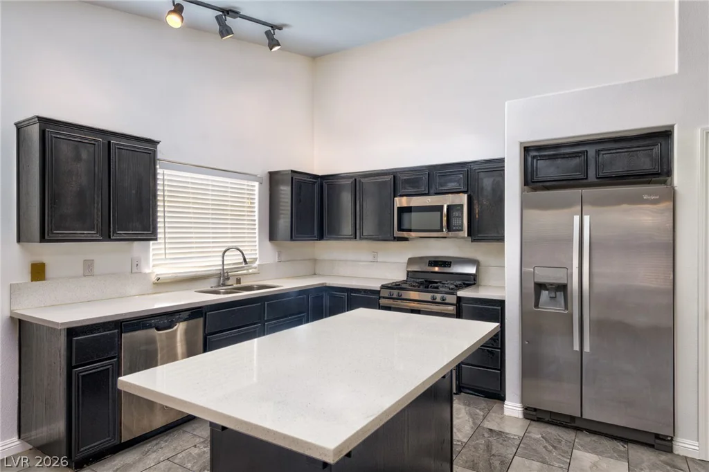 6102 Marvin, North Las Vegas, NV 89031