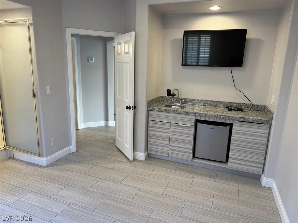 8218 Mount Nido, Las Vegas, NV 89147