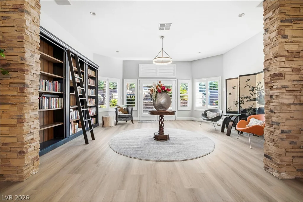 265 Great Duke, Las Vegas, NV 89183
