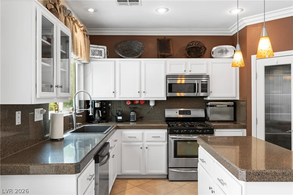 435 Manderley, Las Vegas, NV 89123