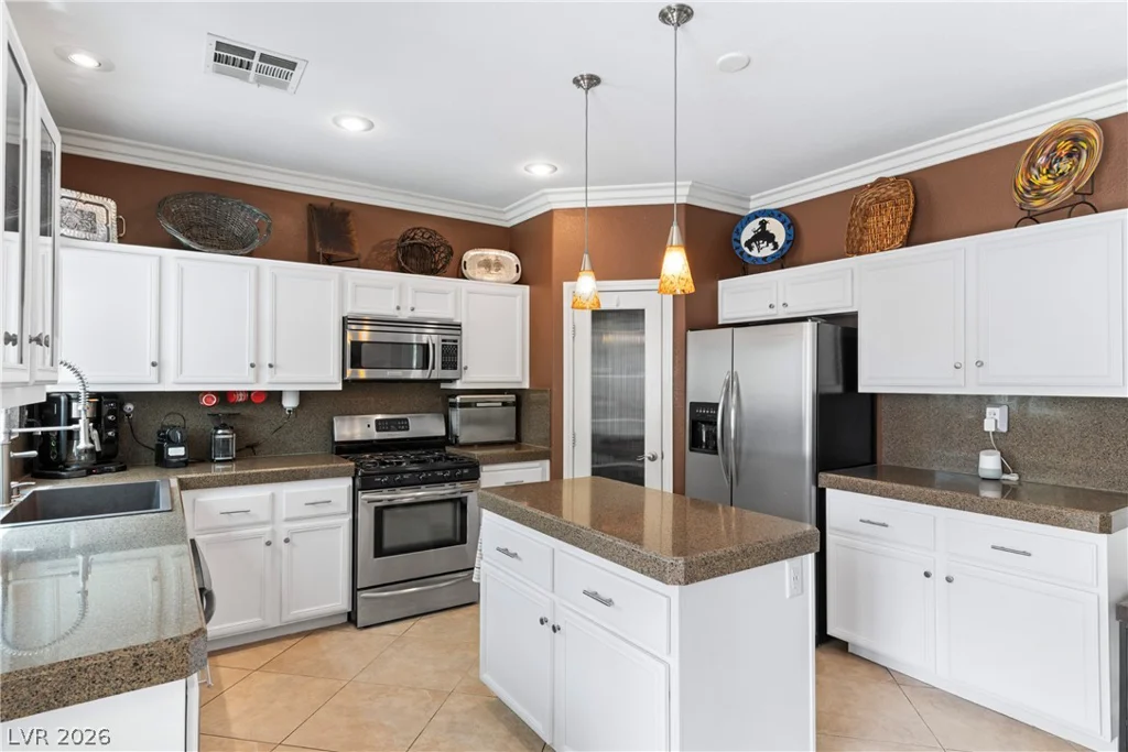 435 Manderley, Las Vegas, NV 89123