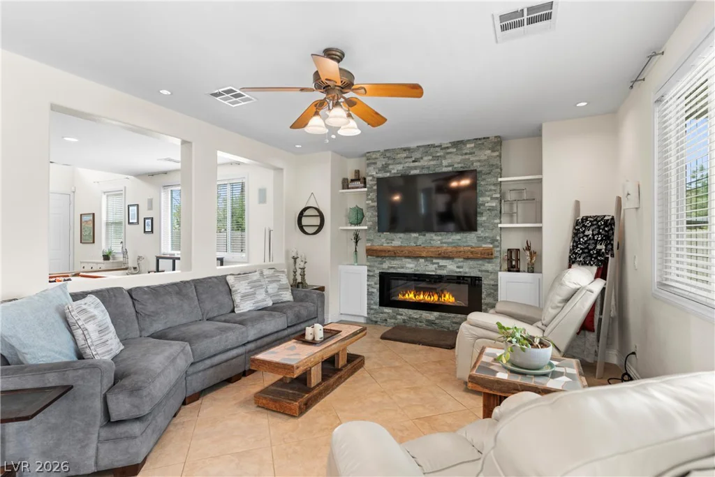 435 Manderley, Las Vegas, NV 89123