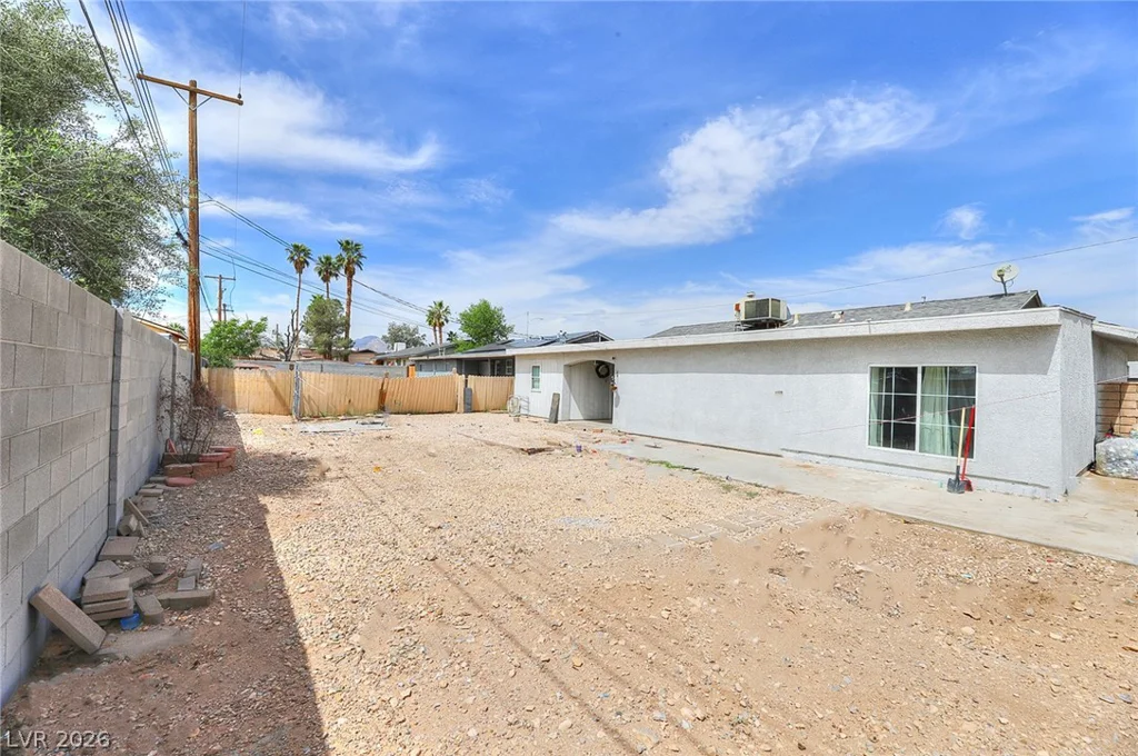 6221 Casada, Las Vegas, NV 89107