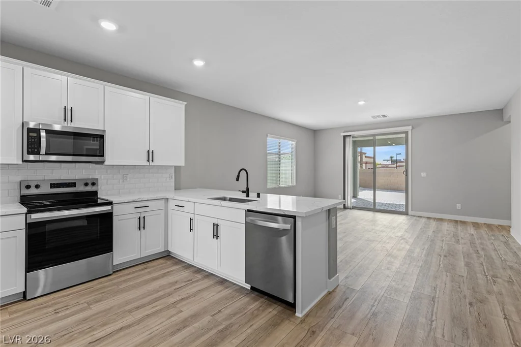 4520 Cave Lake, North Las Vegas, NV 89032
