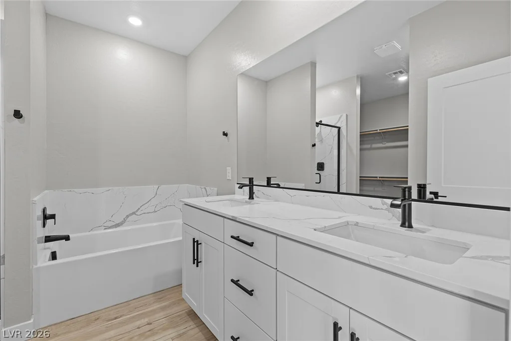 4520 Cave Lake, North Las Vegas, NV 89032