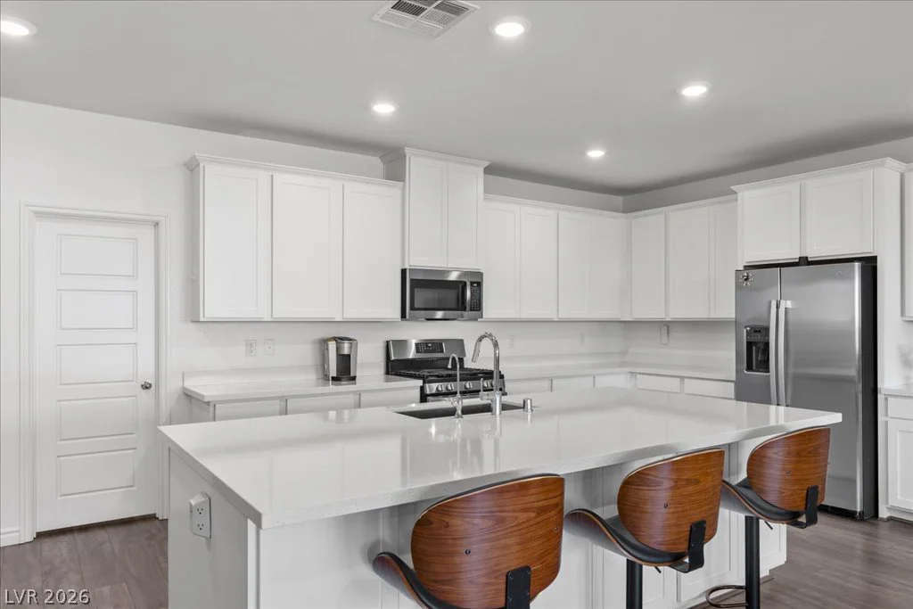 10006 Joshua Foothills, Las Vegas, NV 89178