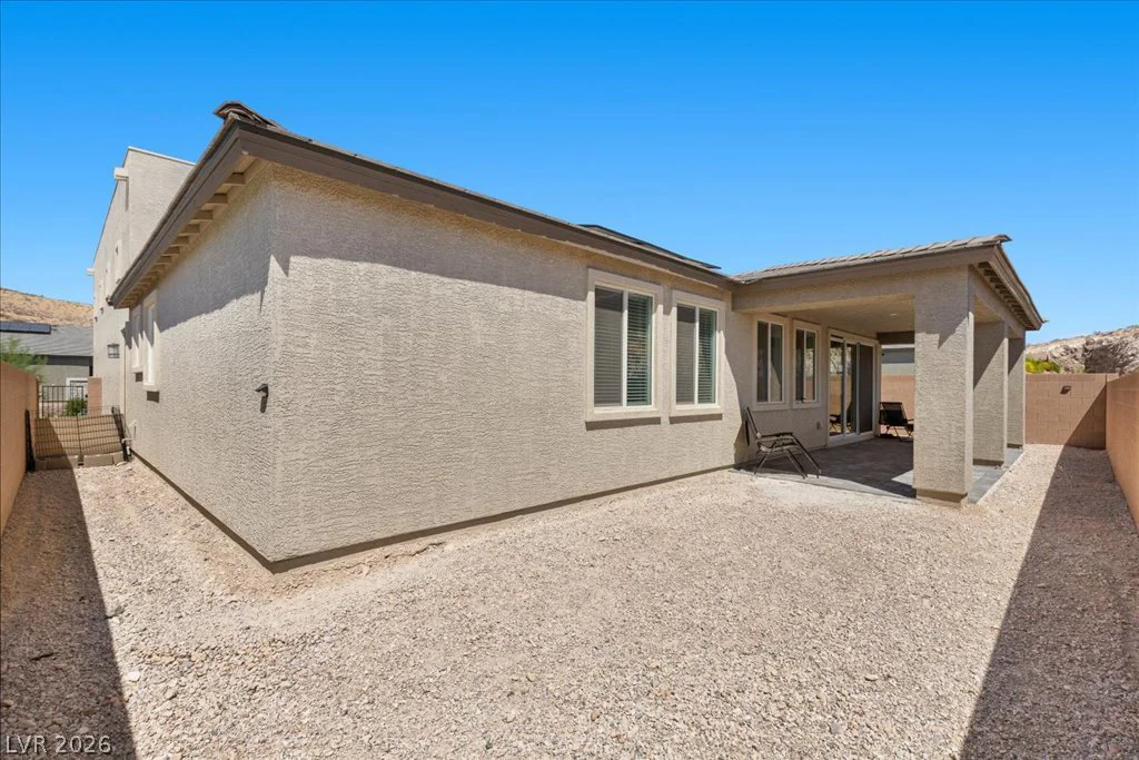 10006 Joshua Foothills, Las Vegas, NV 89178