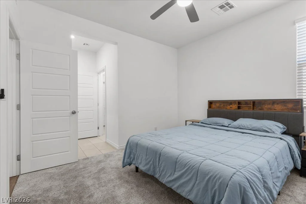 10006 Joshua Foothills, Las Vegas, NV 89178