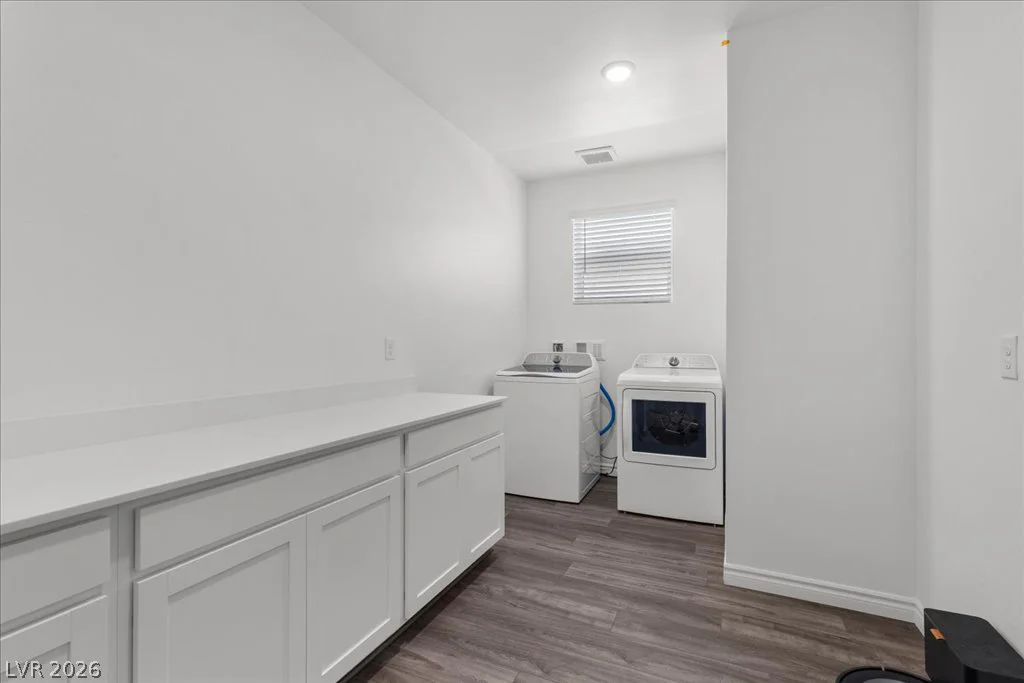 10006 Joshua Foothills, Las Vegas, NV 89178