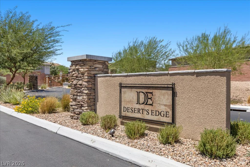 10006 Joshua Foothills, Las Vegas, NV 89178