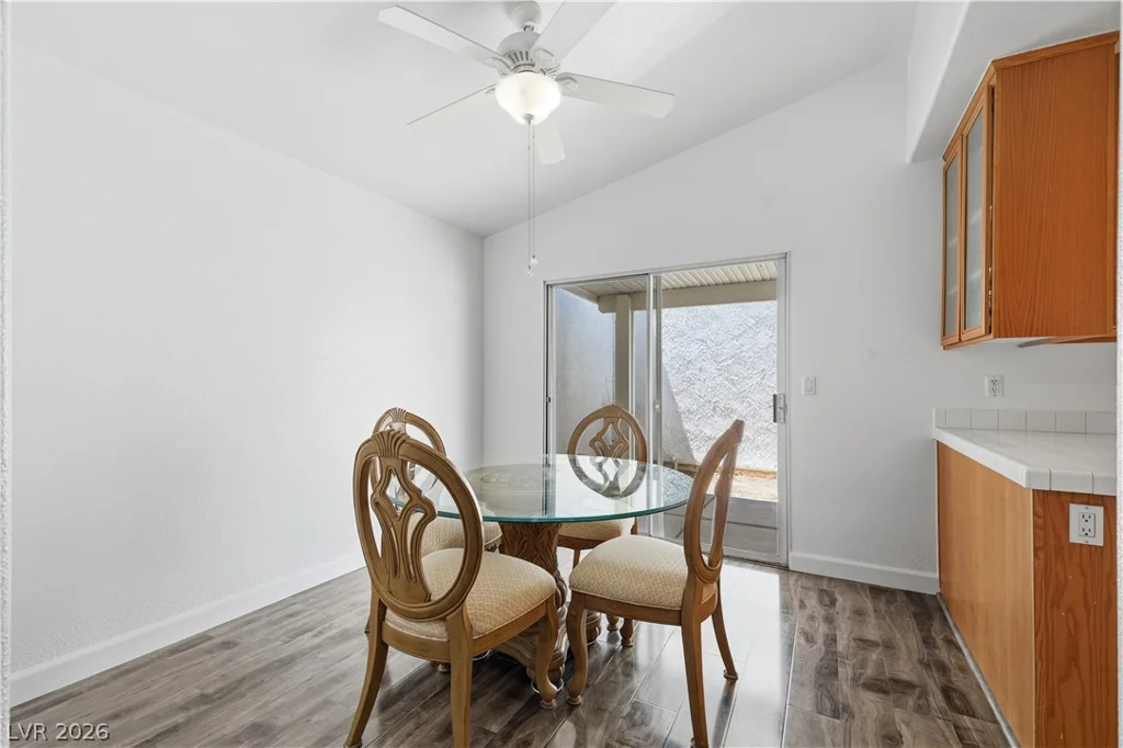 5449 Geneive, Las Vegas, NV 89108
