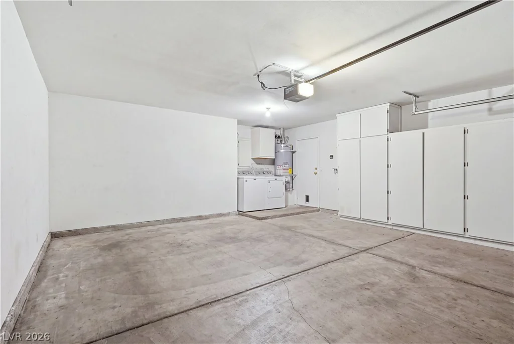 5449 Geneive, Las Vegas, NV 89108