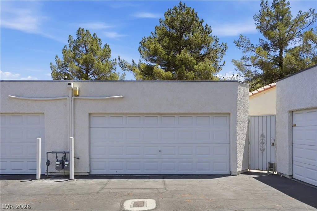 5449 Geneive, Las Vegas, NV 89108