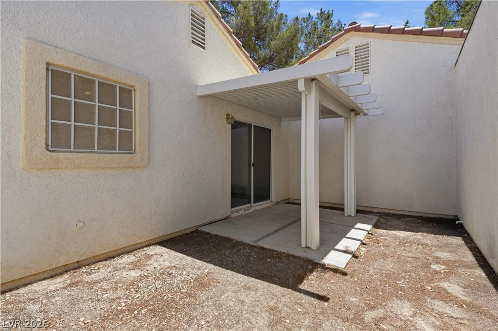 5449 Geneive, Las Vegas, NV 89108