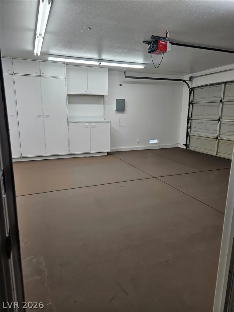 4440 Minaret, North Las Vegas, NV 89031