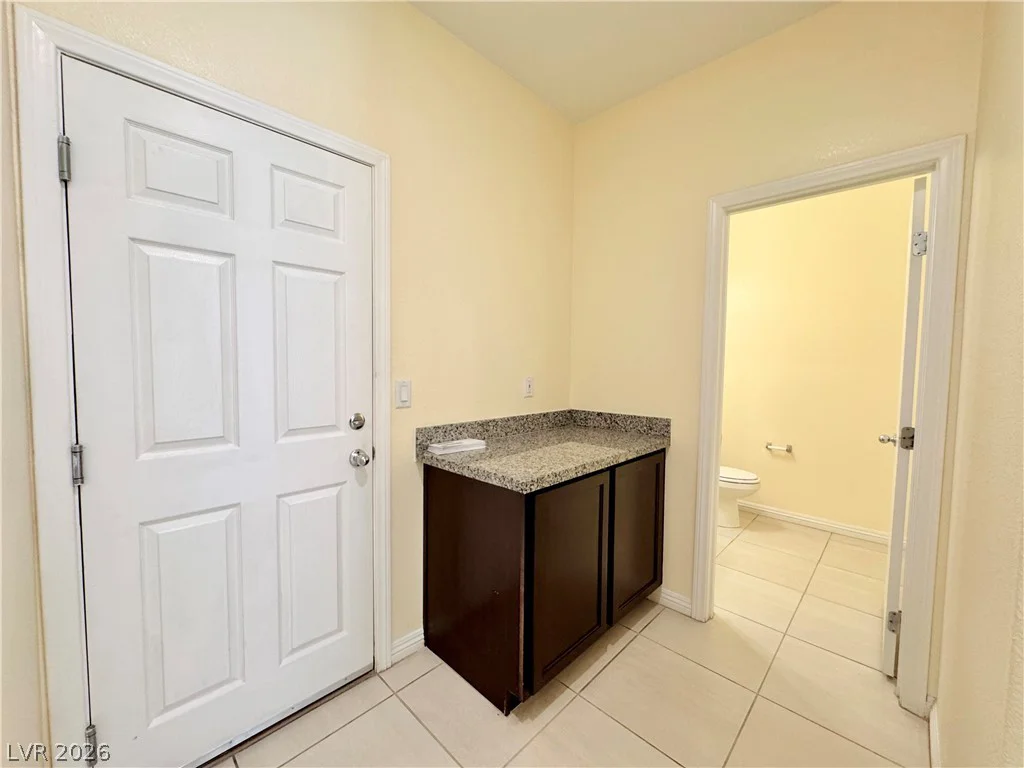 6088 Castle Gardens, Las Vegas, NV 89130