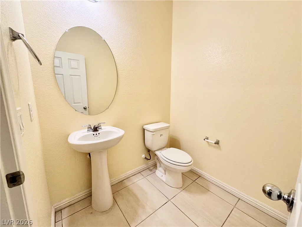 6088 Castle Gardens, Las Vegas, NV 89130