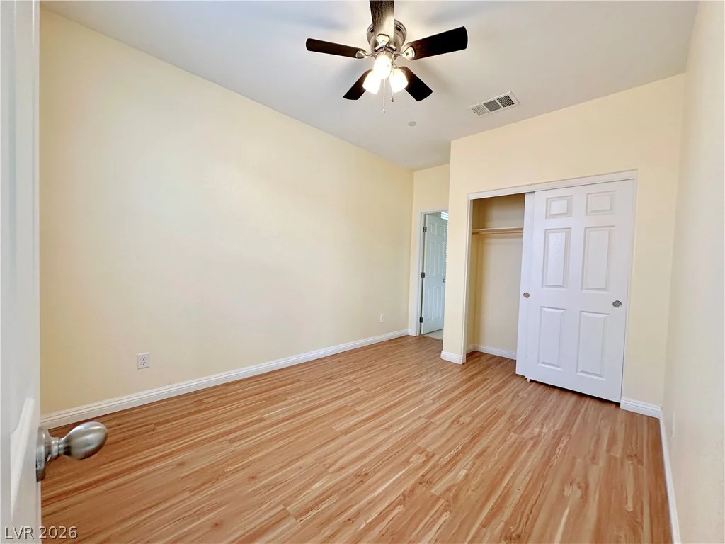6088 Castle Gardens, Las Vegas, NV 89130
