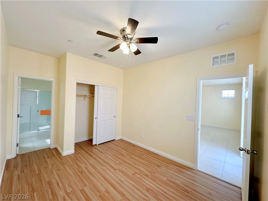 6088 Castle Gardens, Las Vegas, NV 89130