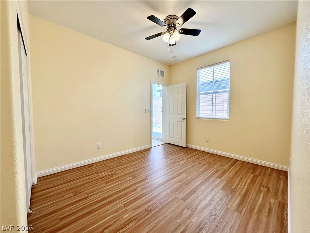 6088 Castle Gardens, Las Vegas, NV 89130