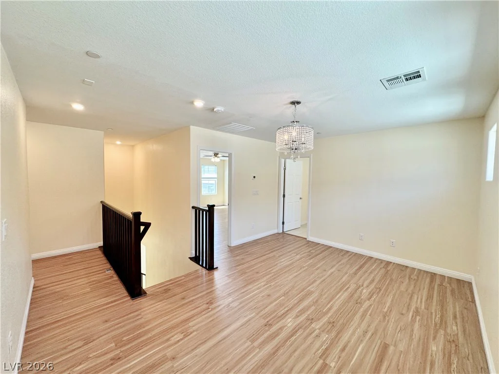 6088 Castle Gardens, Las Vegas, NV 89130