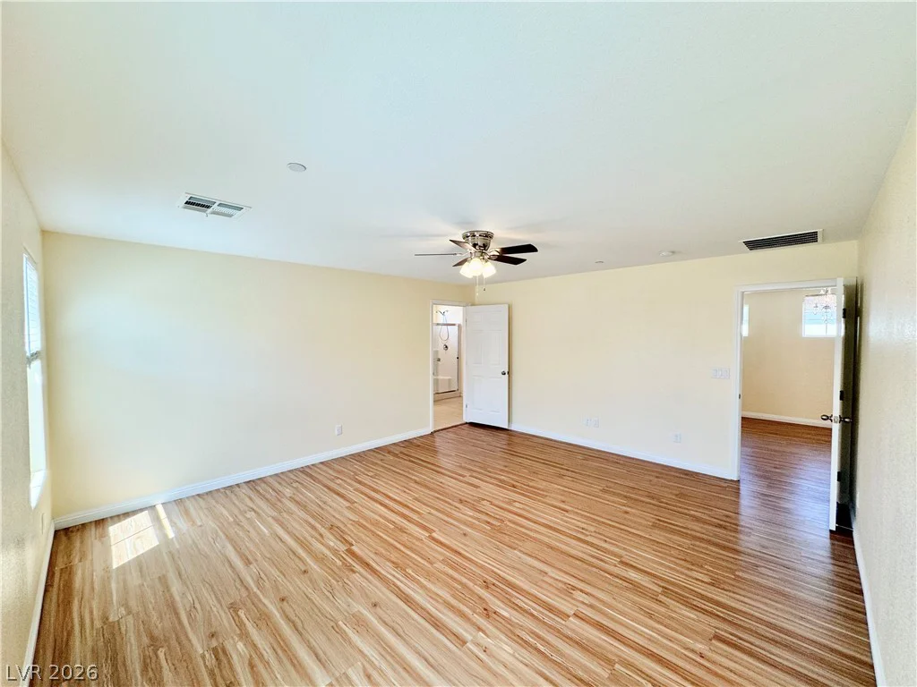 6088 Castle Gardens, Las Vegas, NV 89130