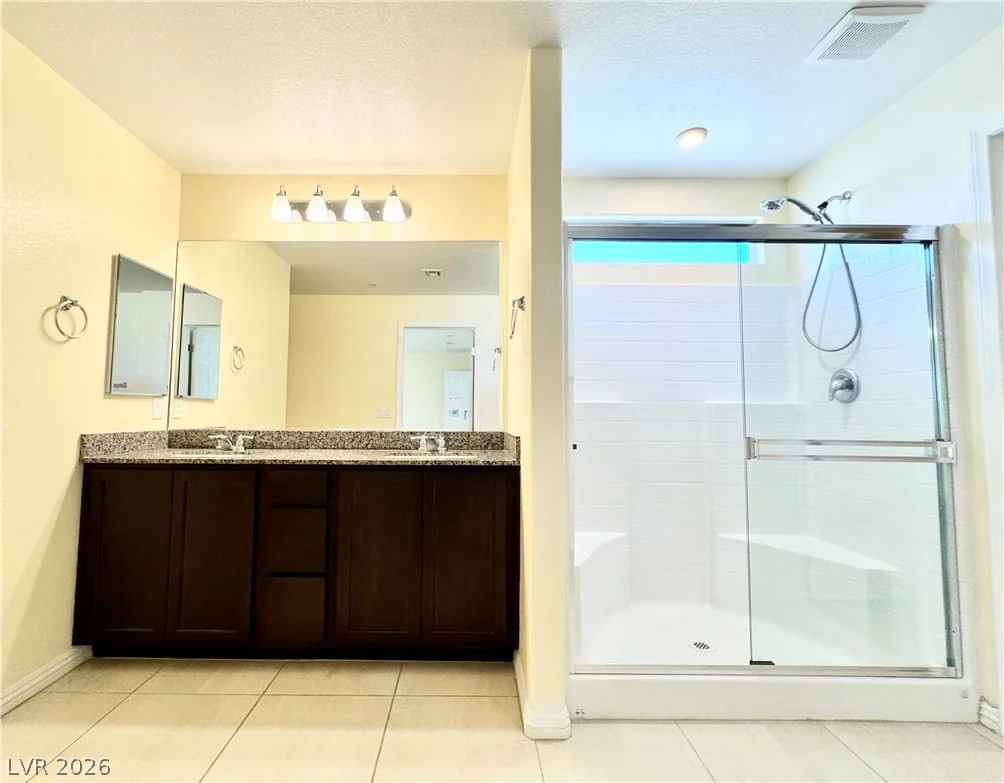 6088 Castle Gardens, Las Vegas, NV 89130