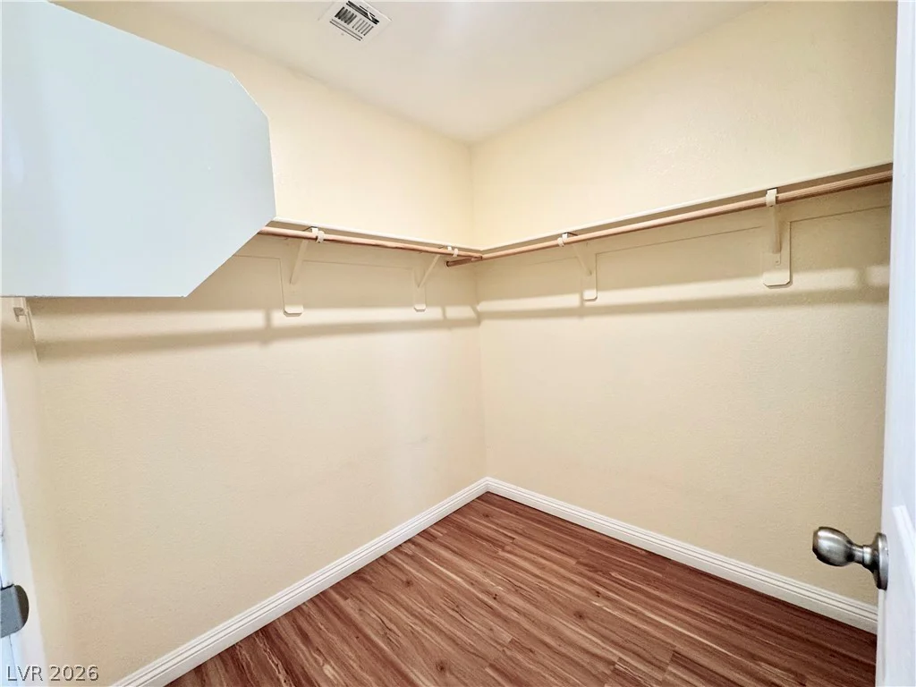 6088 Castle Gardens, Las Vegas, NV 89130