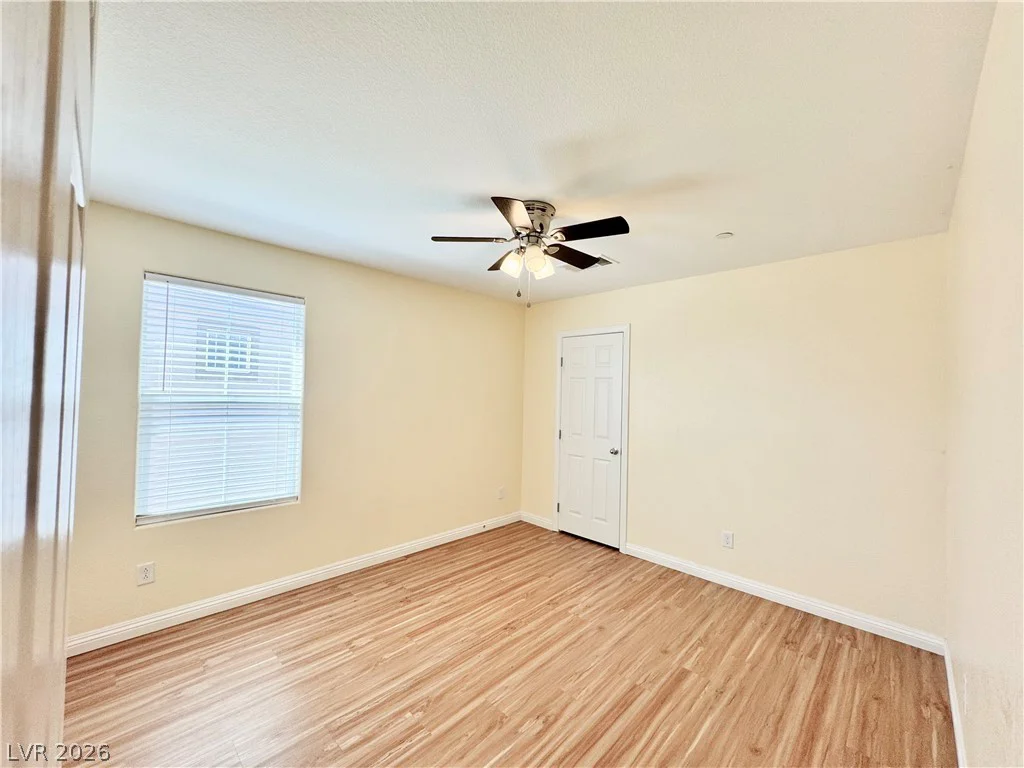 6088 Castle Gardens, Las Vegas, NV 89130