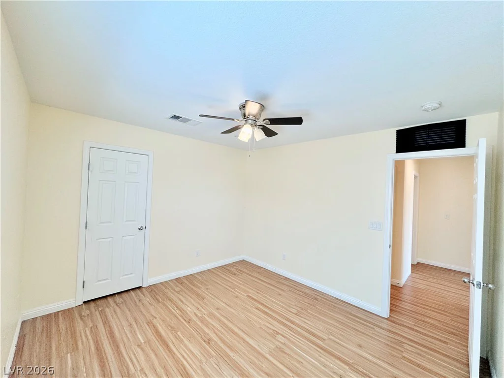 6088 Castle Gardens, Las Vegas, NV 89130