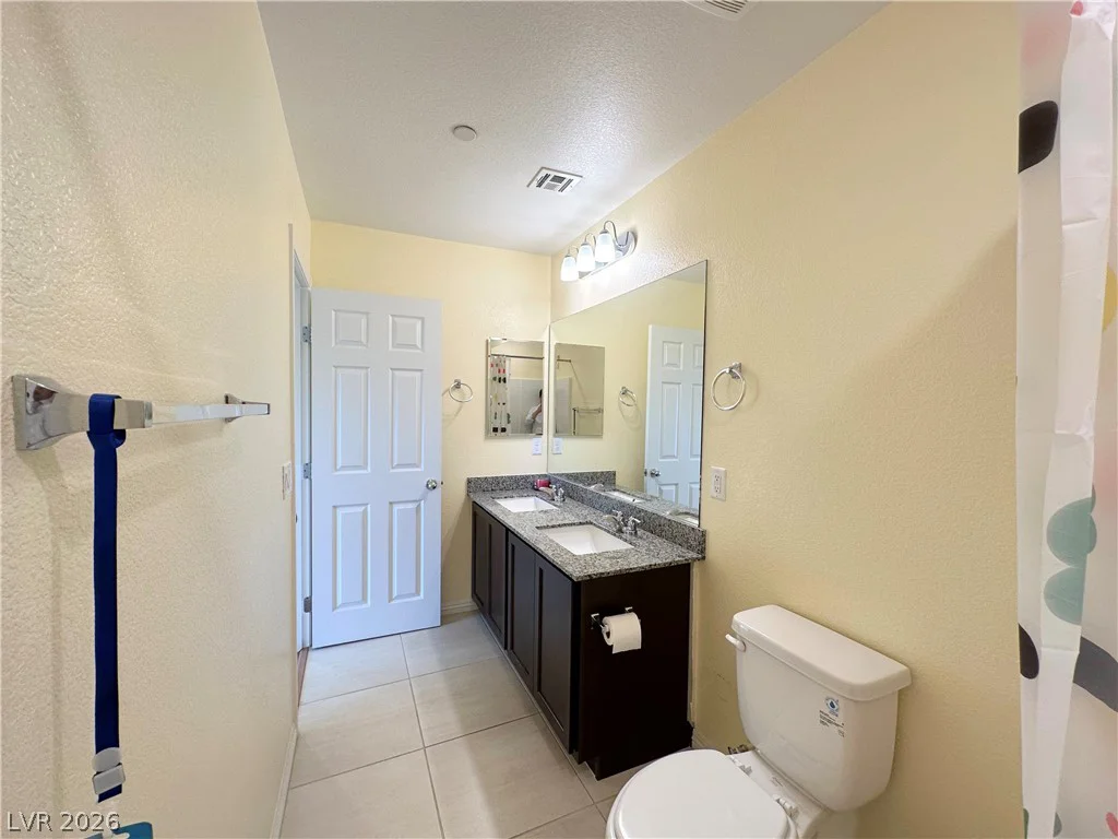 6088 Castle Gardens, Las Vegas, NV 89130