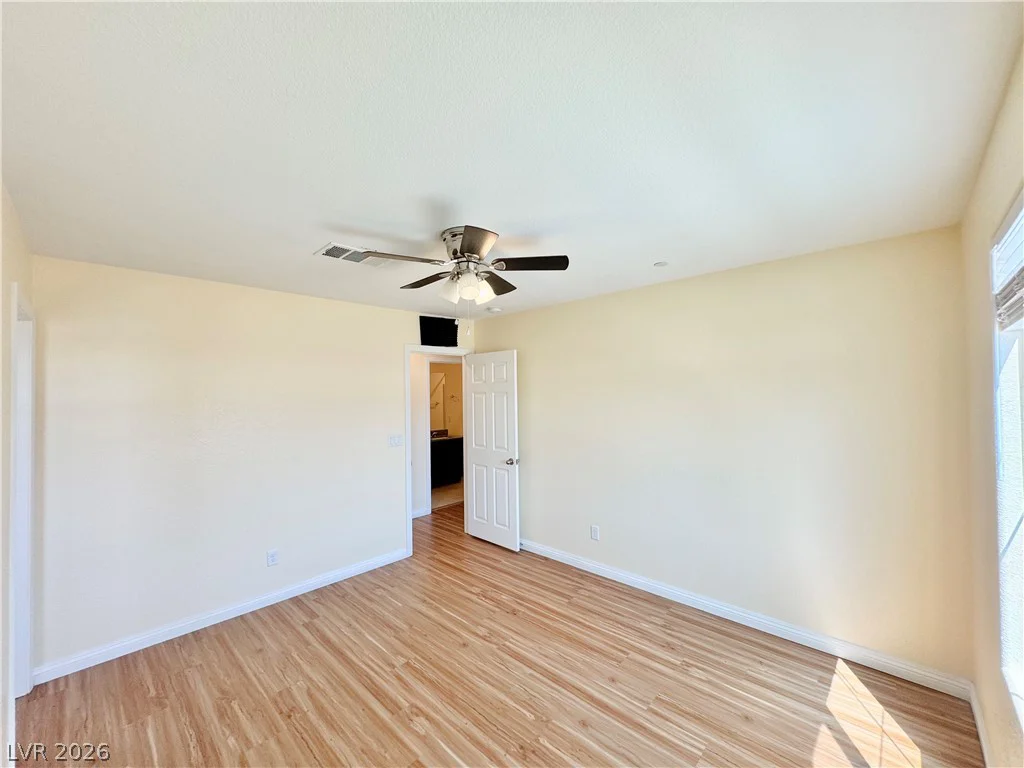 6088 Castle Gardens, Las Vegas, NV 89130