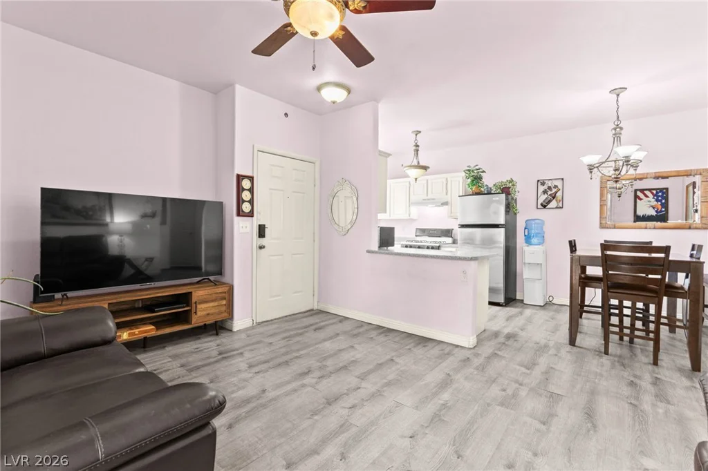 5650 Sahara, Las Vegas, NV 89142