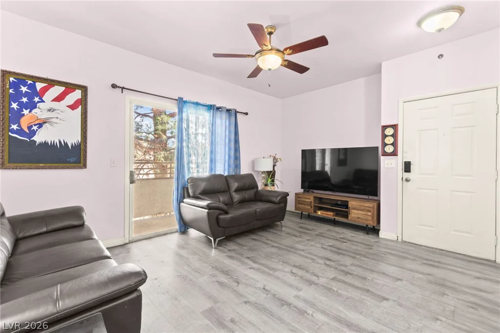 5650 Sahara, Las Vegas, NV 89142