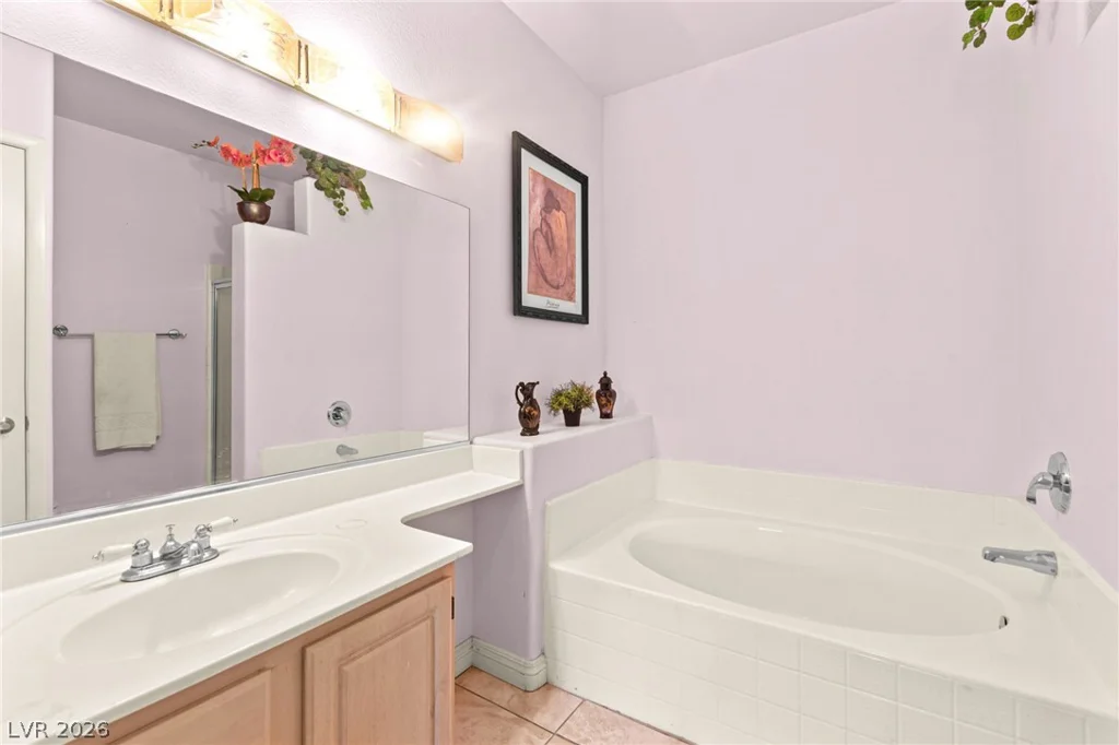 5650 Sahara, Las Vegas, NV 89142