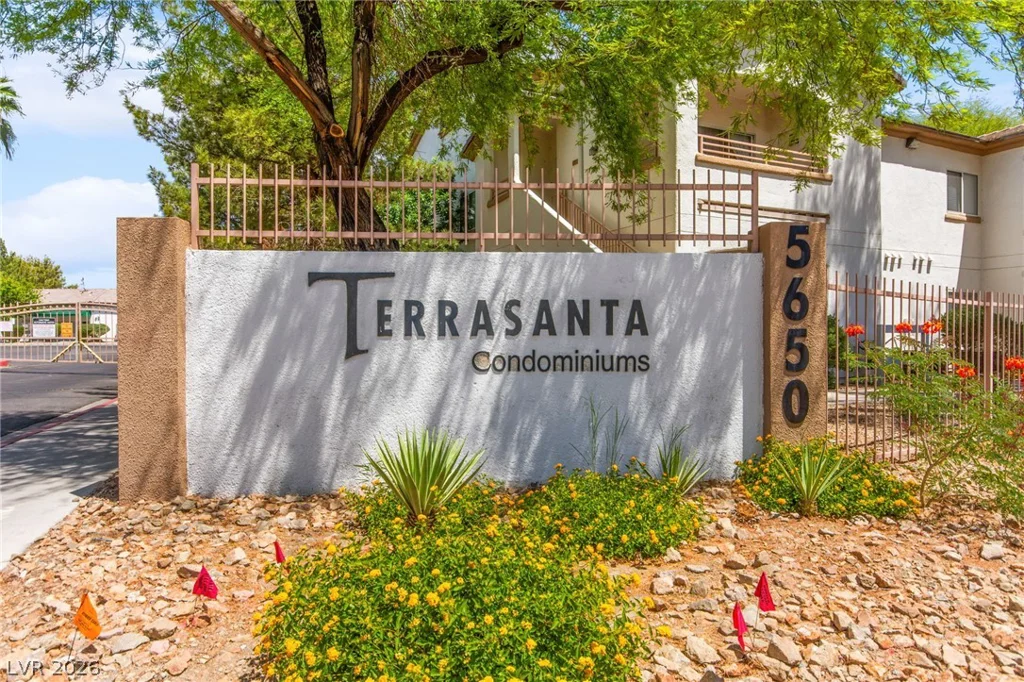 5650 Sahara, Las Vegas, NV 89142