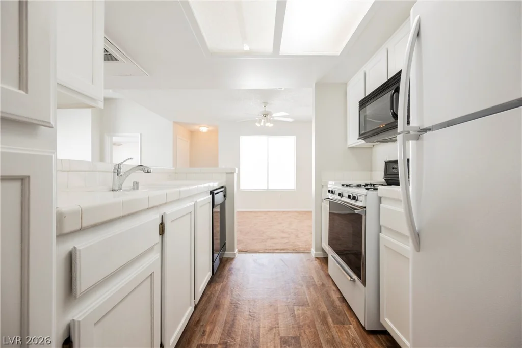 7100 Pirates Cove, Las Vegas, NV 89145